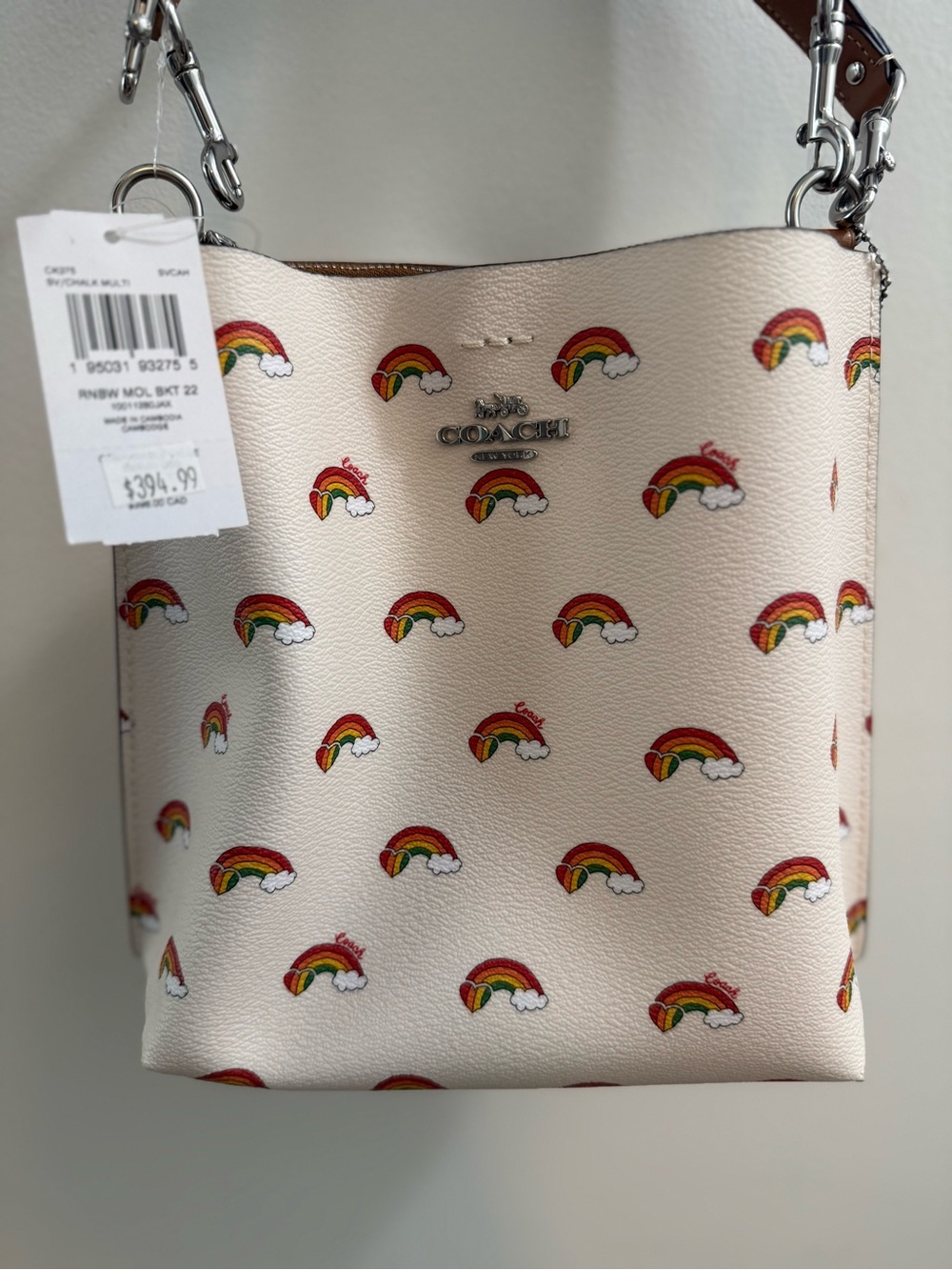 BNWT COACH Cream Pebble Leather Shoulder Bag with Rainbow Motif
